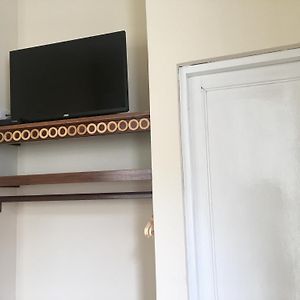 Single Room Private Bathroom